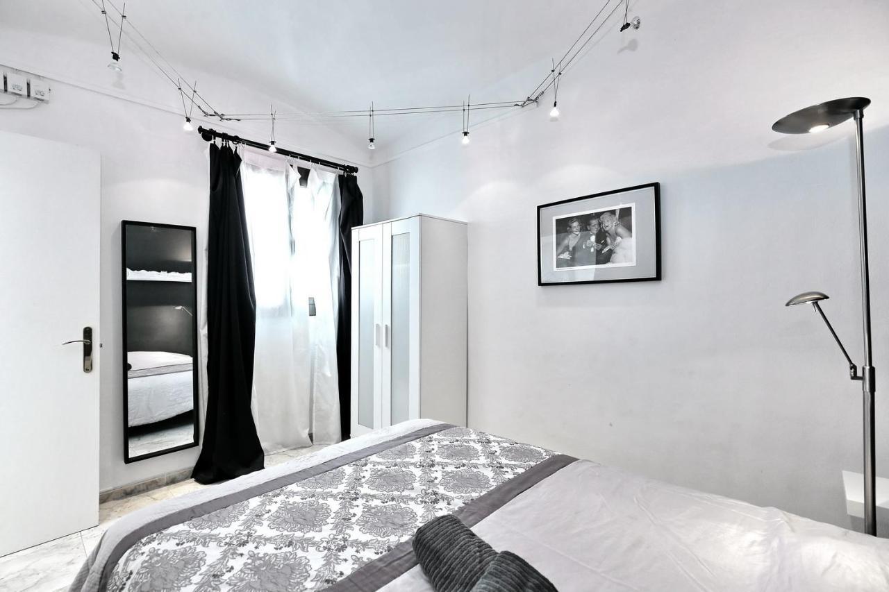 Casa Nou 2 Rooms & Boutique ชีโรนา ภายนอก รูปภาพ