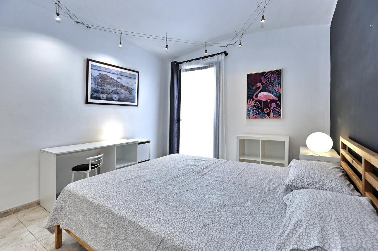 Casa Nou 2 Rooms & Boutique ชีโรนา ภายนอก รูปภาพ